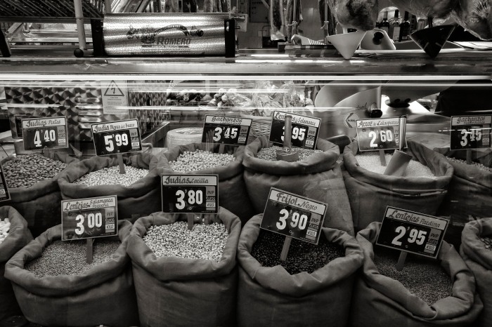Beans and lentils, Market, Madrid